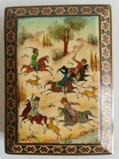 Raffinata scatola persiana in